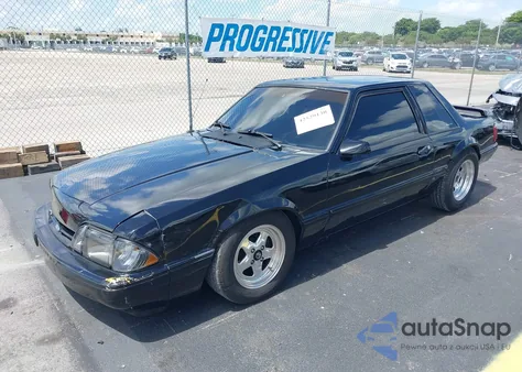 1988 Ford Mustang Lx z USA, uszkodzony, nr VIN 1FABP40E1JF125245